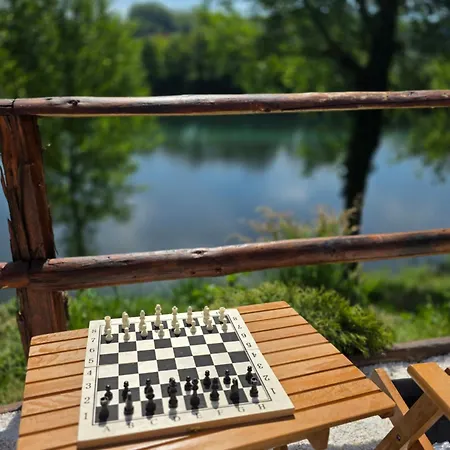 Gaga Vikendica * Lukovo (Bajina Basta)