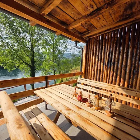 Gaga Vikendica Дом отдыха *