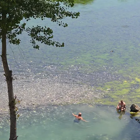 Gaga Vikendica 펜션