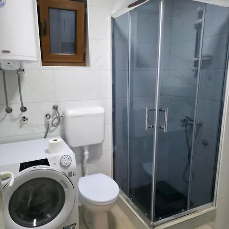 Gaga Vikendica 펜션 *